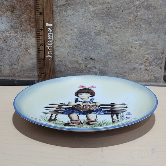 Vintage Schmid Hummel Mother's Day 1989 Pretty As A Picture Decorative Wall Hang - Picture 7 of 12